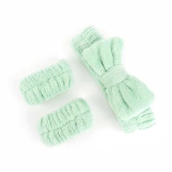 Turbante de maquillaje y muñequeras